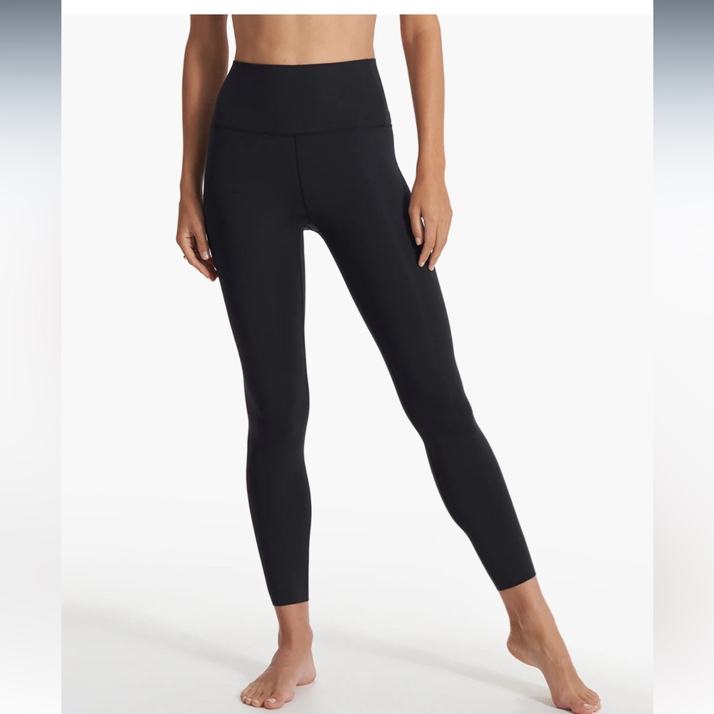 Vuori Evolve Legging Women's Uplift Legging 7/8 Length 24” Inseam High Rise